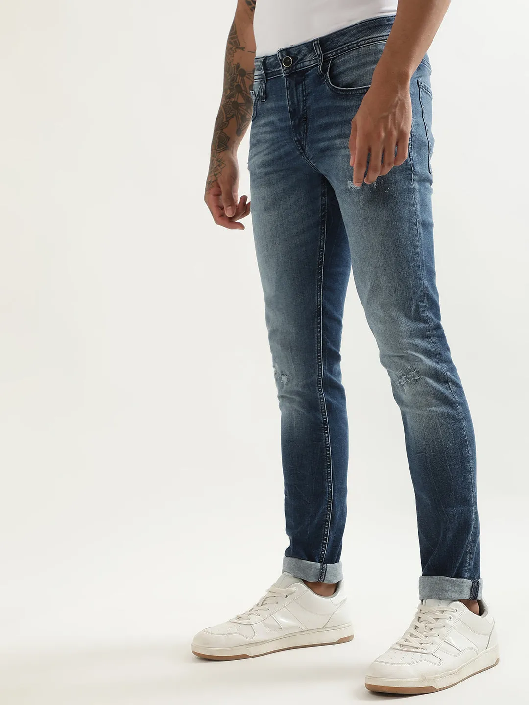 Antony Morato Men Tapered Fit Cotton Low Distress Mid-Rise Stretchable Jeans