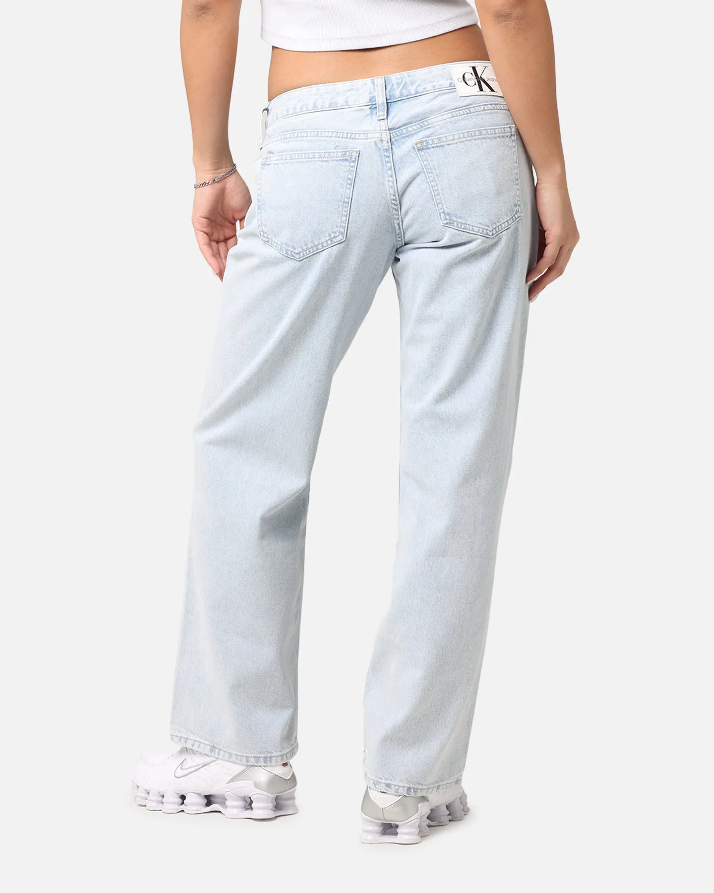 Calvin Klein Women's Extreme Low Rise Baggy Jeans Denim Light Blue