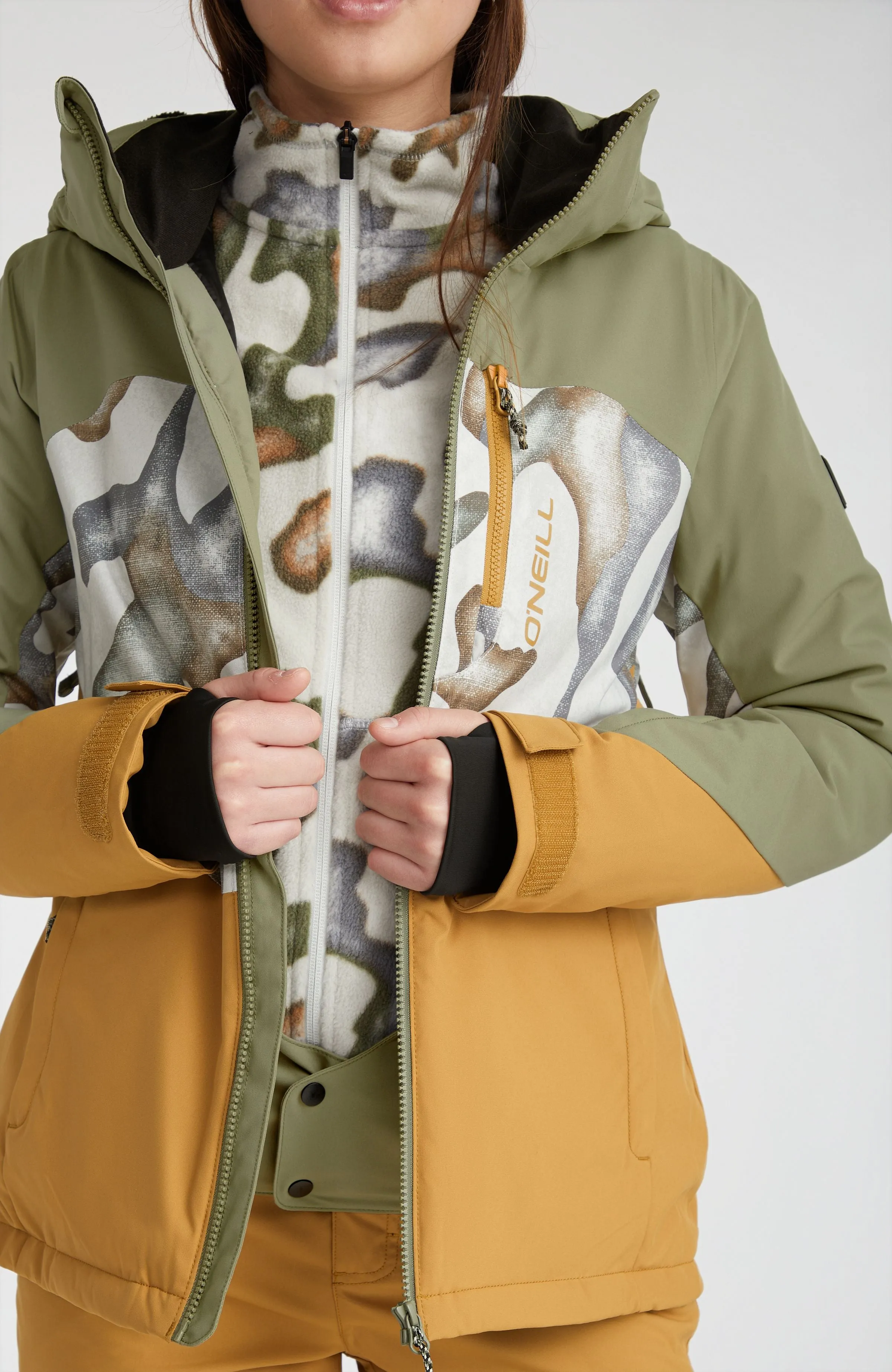 Carbonite Snow Jacket | Deep Lichen Green Colour Block