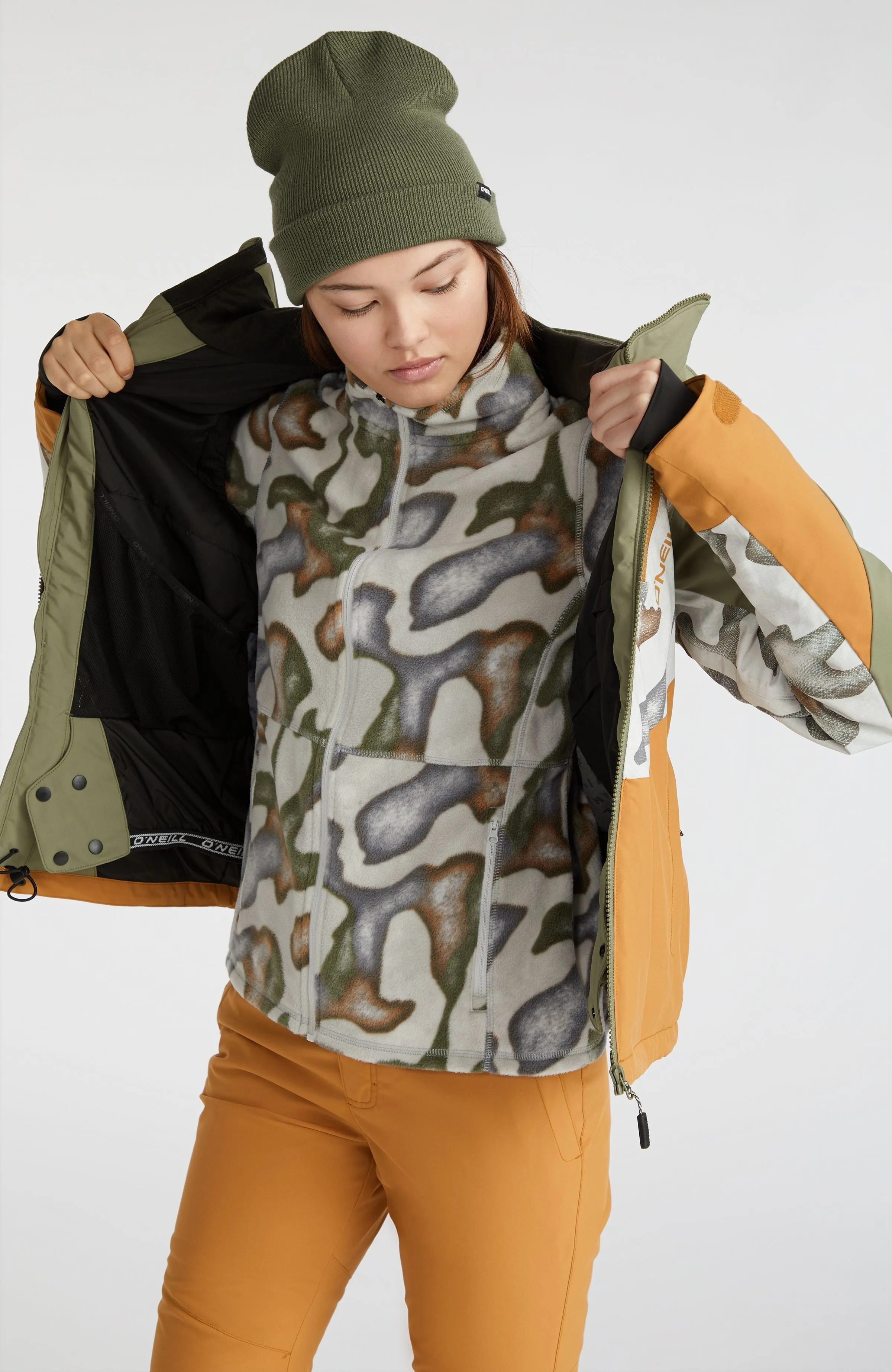 Carbonite Snow Jacket | Deep Lichen Green Colour Block