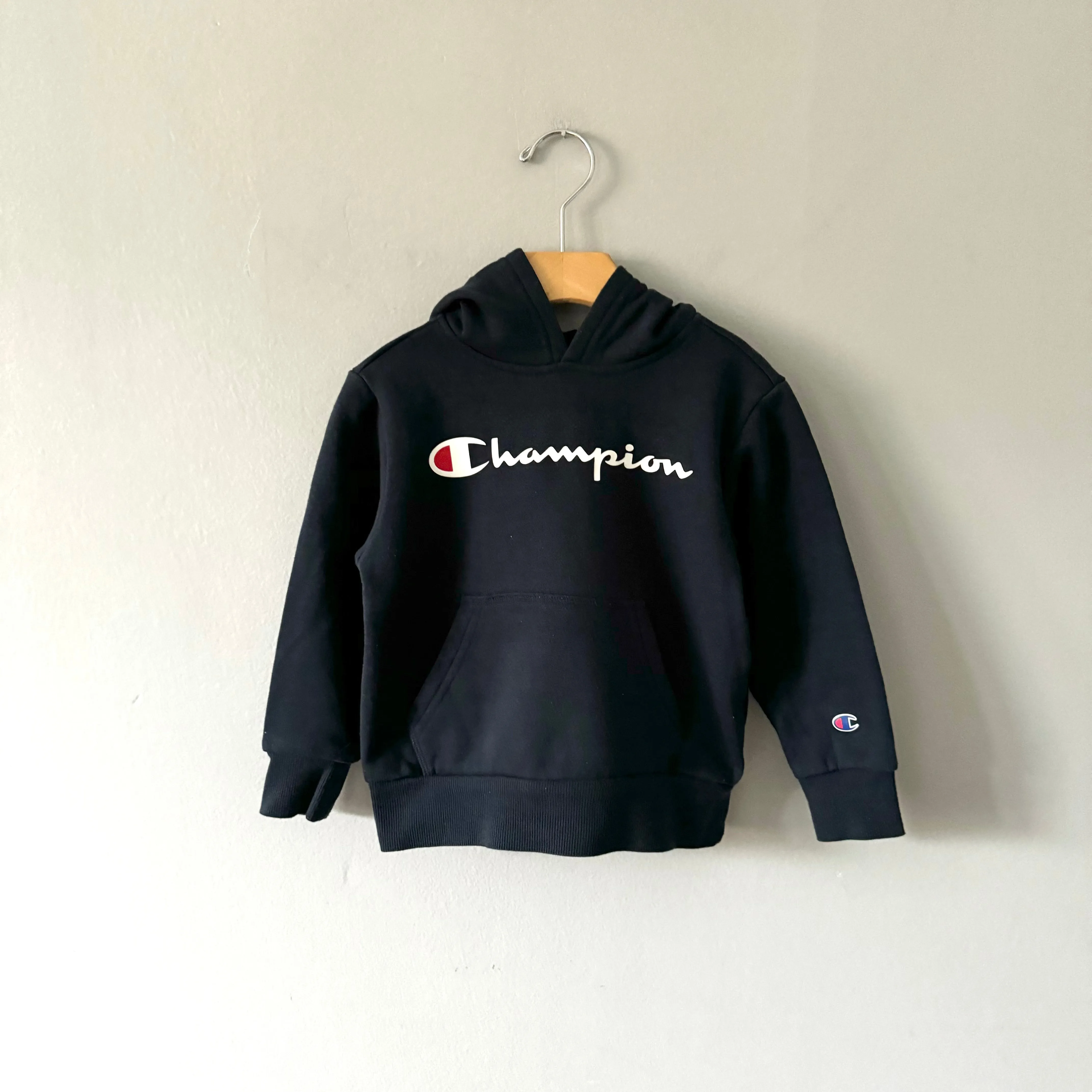 Champion / Dark navy hoodie / 4T