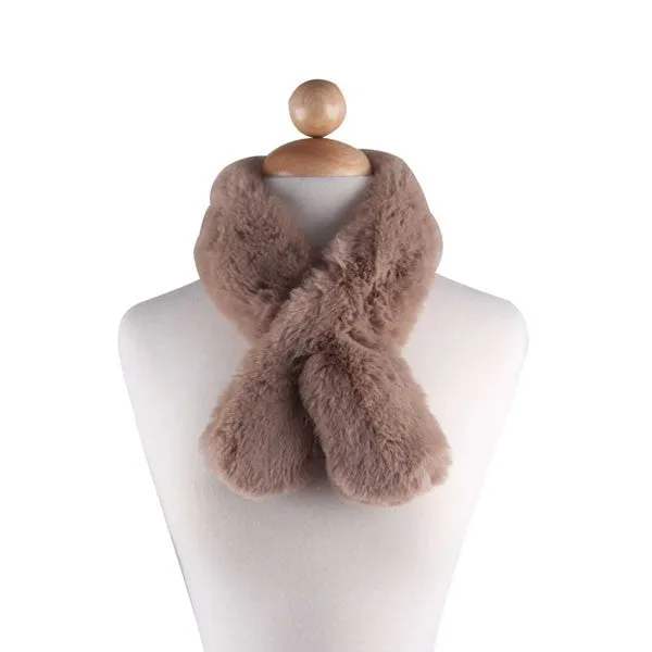 FAUX FUR PULL THROUGH SCARF