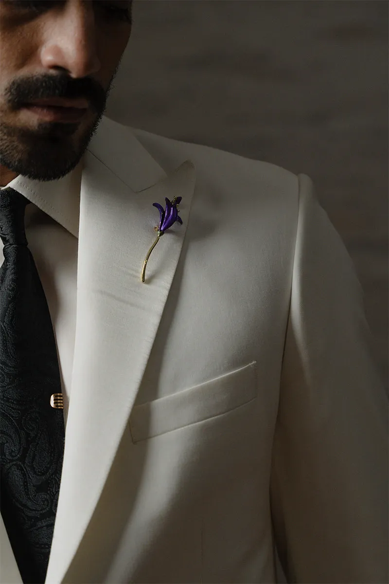 PEARL WHITE TUXEDO SUIT