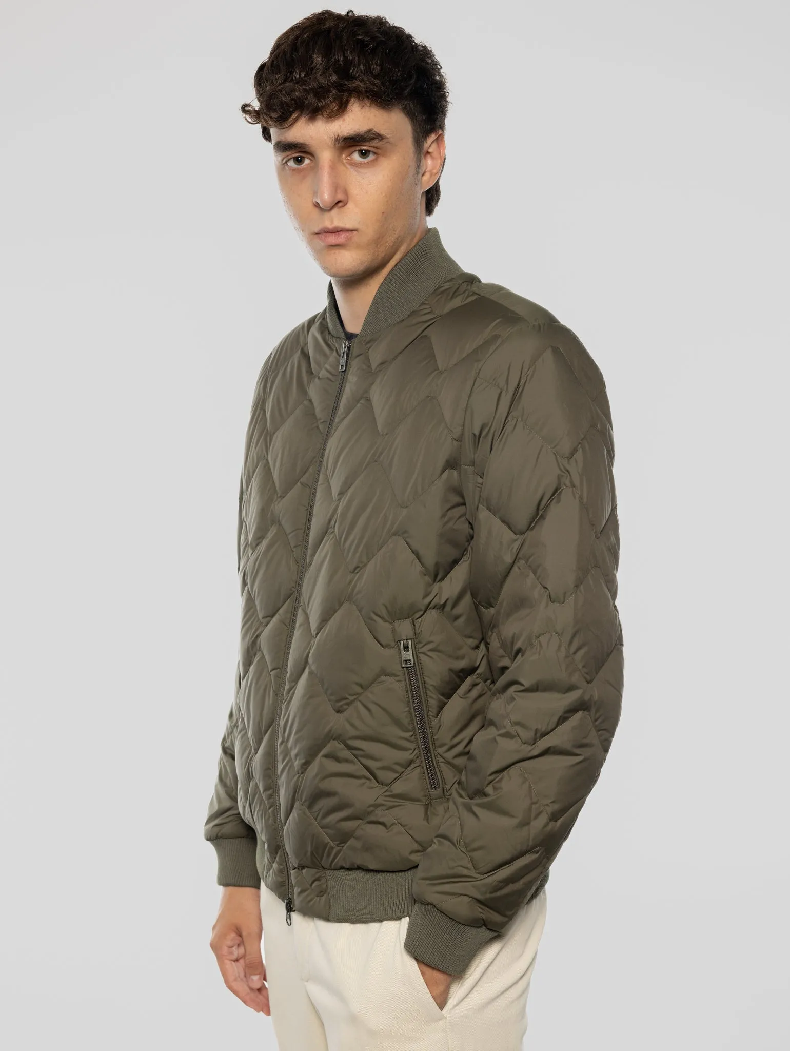 Piumino Leggero Taglio Bomber Verde