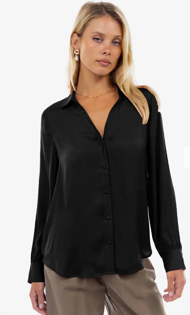 The Lia top- Black